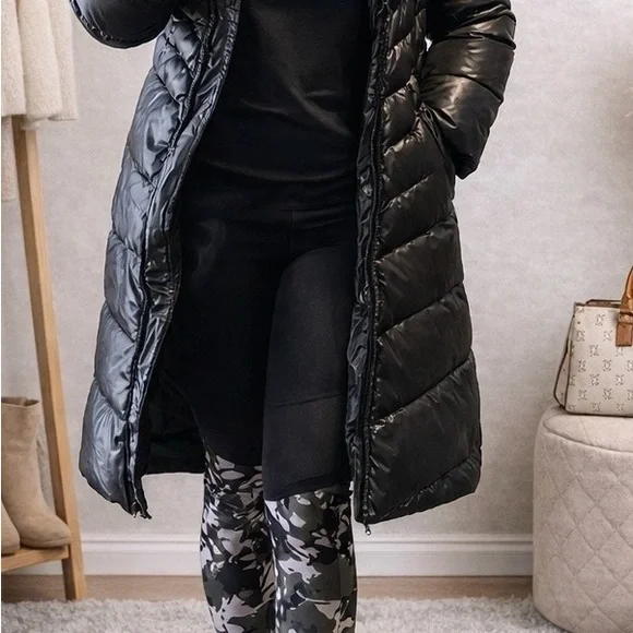 Black Puffer Coat: - Picture 2 of 4
